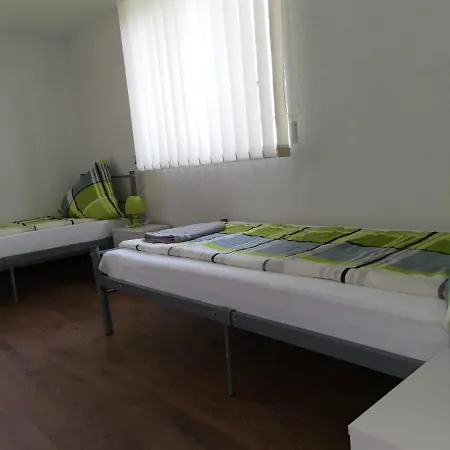 شقة Lmi Haus & Urlaub Monteurwohnung